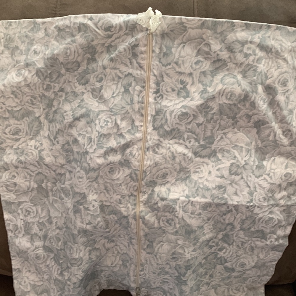 Handmade Slate Blue Square Pillow Cover and Vintage Crochet Dolly - Picture 4 of 5